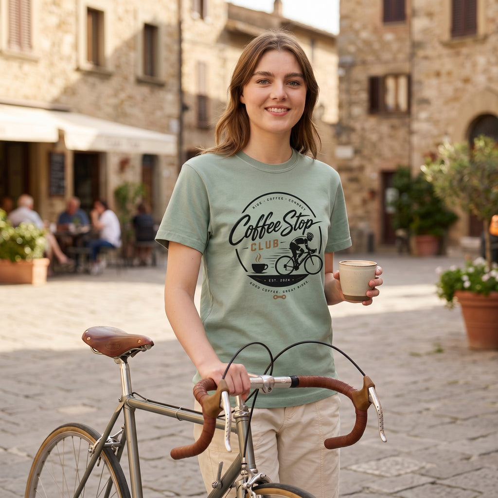 Good Coffee Stop Club T‑Shirt — Bay lifestyle