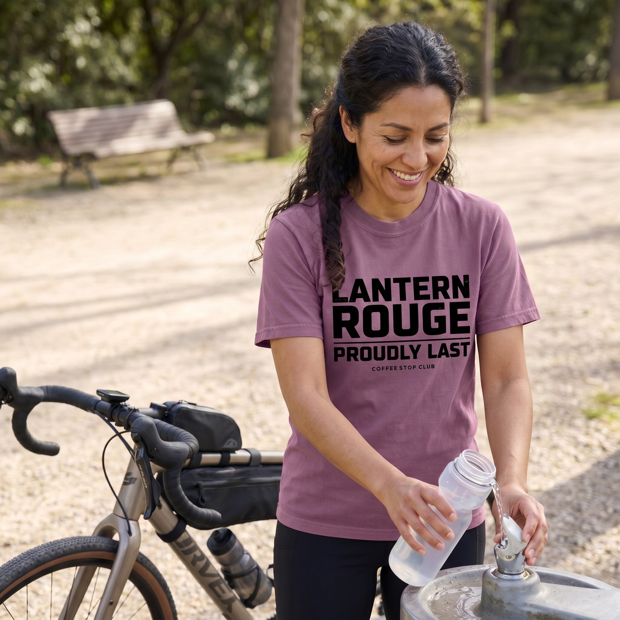 Lanterne Rouge Cycling T‑Shirt — Berry lifestyle