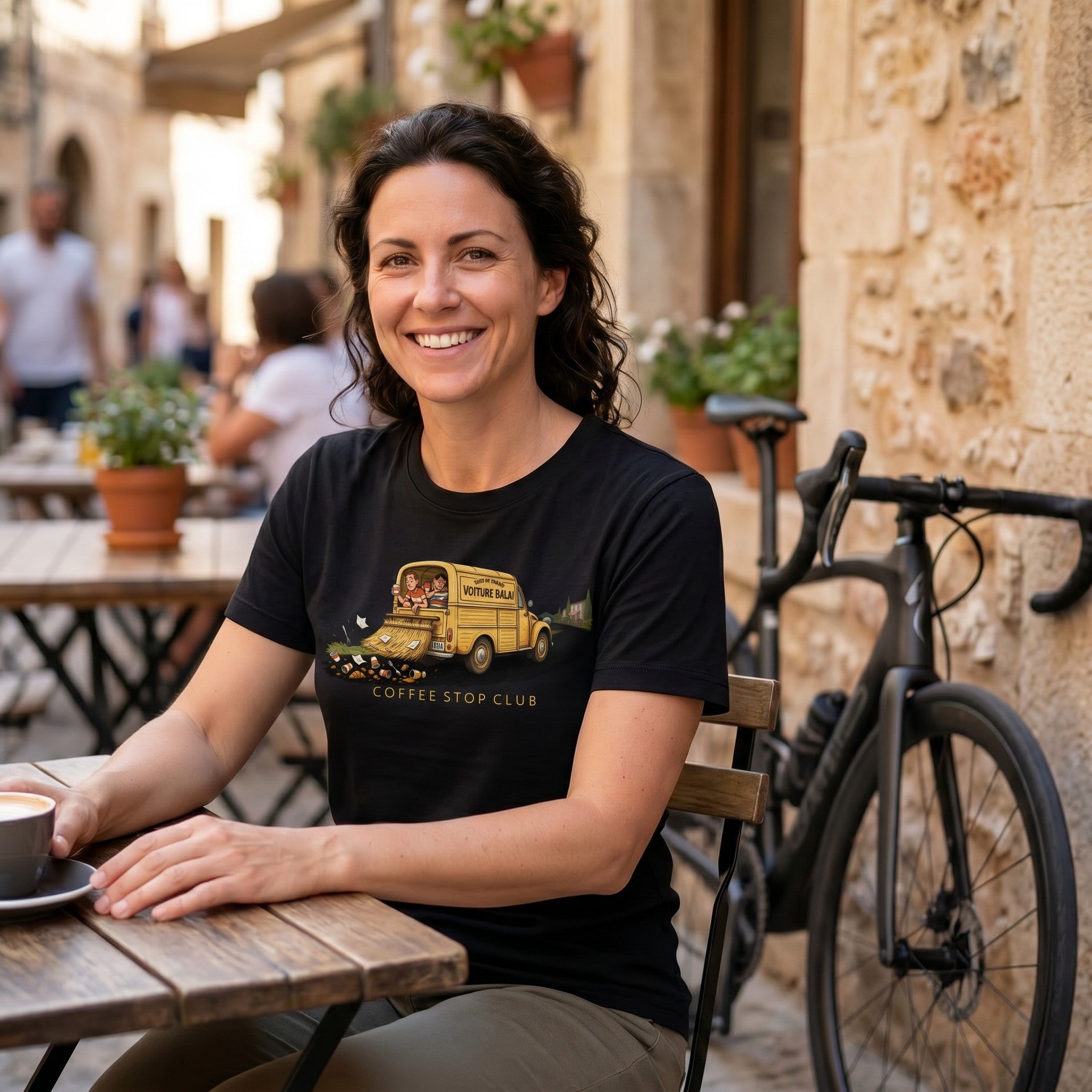 Voiture Balai TdF Cycling T-Shirt — Black lifestyle