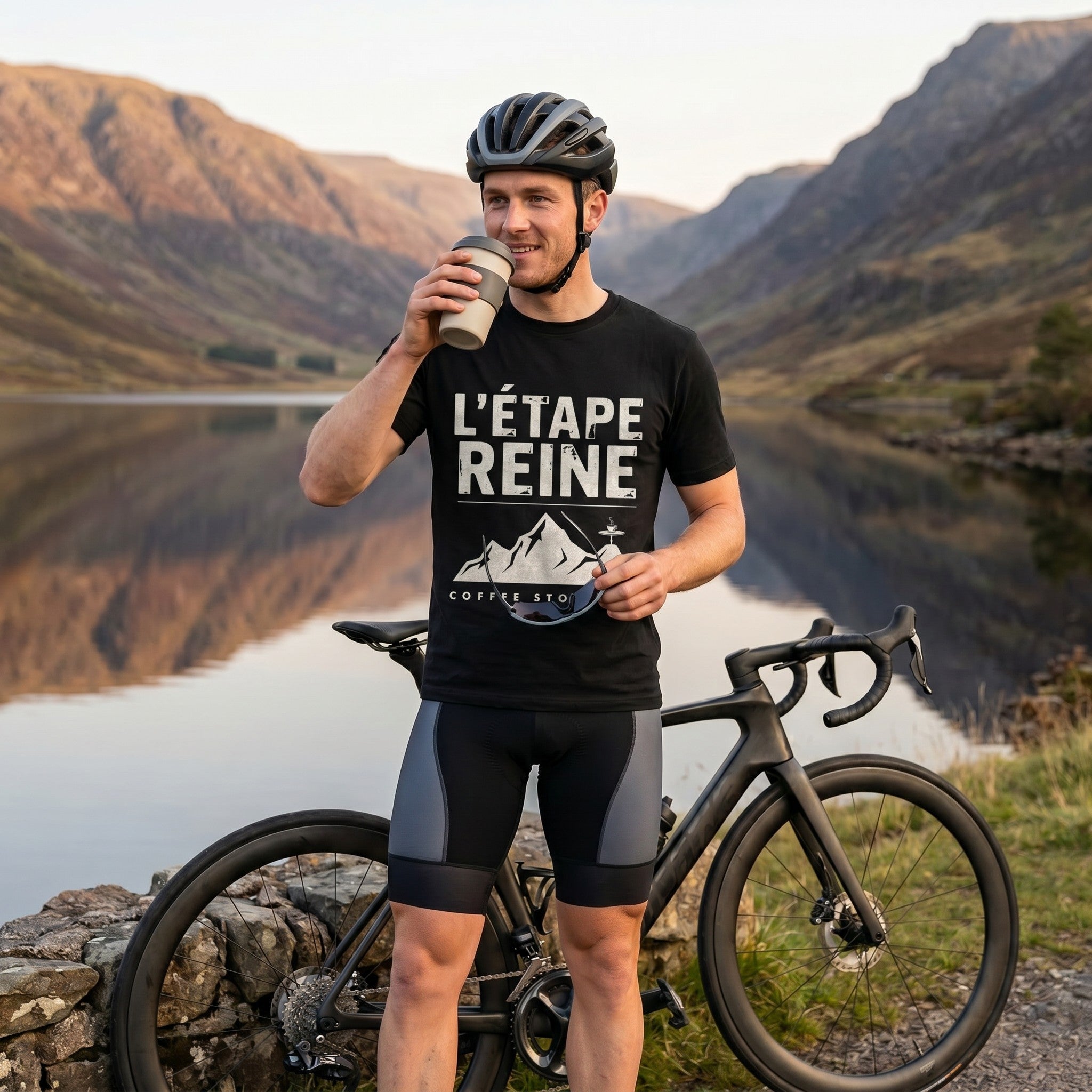 Etape Reine TdF Cyclist T-Shirt — Black lifestyle