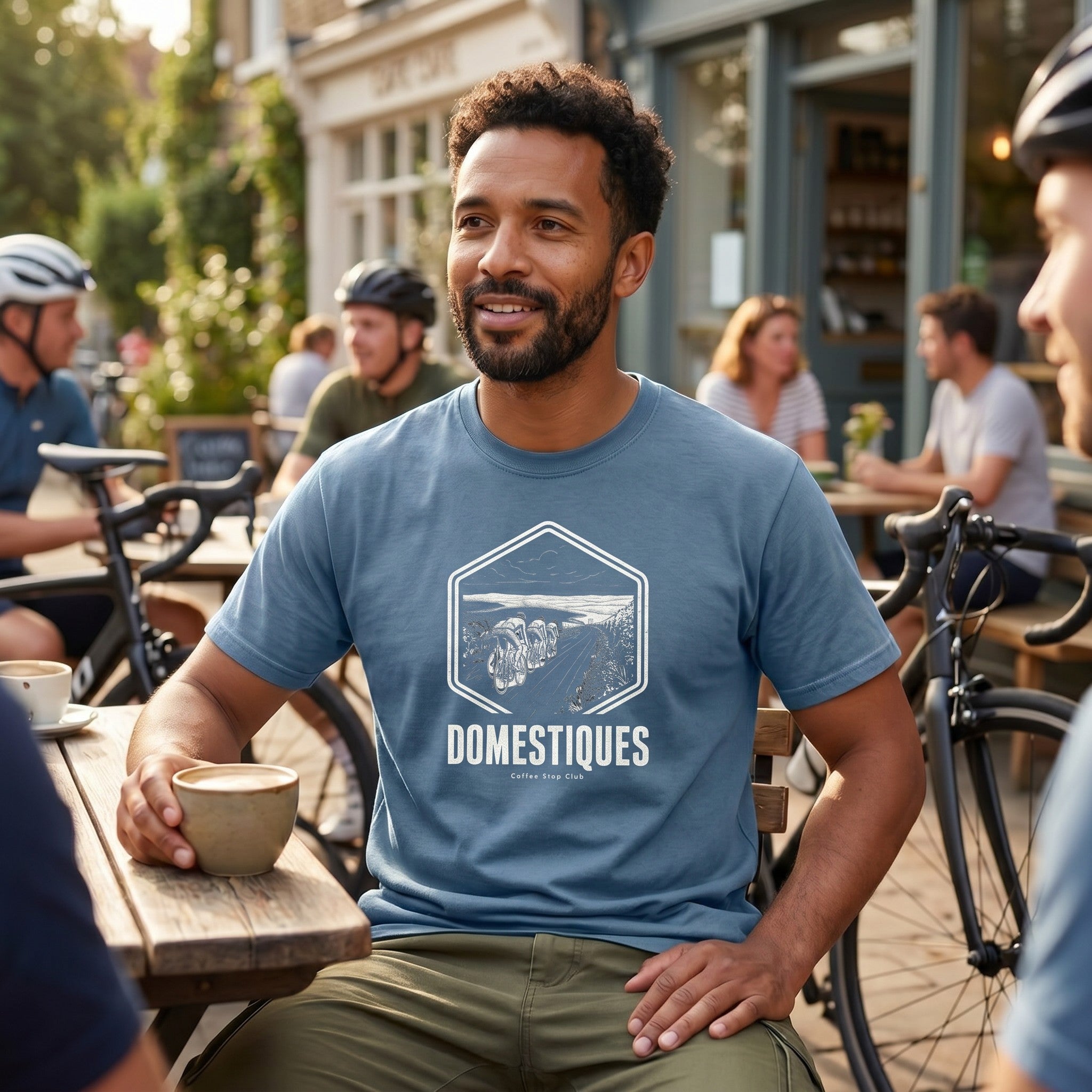 Domestiques Vintage Society T-Shirt — Blue Jean lifestyle