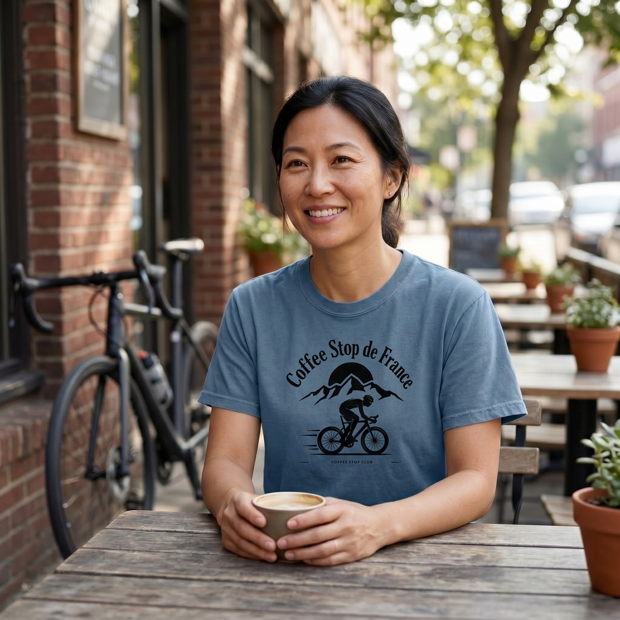 Coffee Stop de France T-Shirt — Blue Jean lifestyle