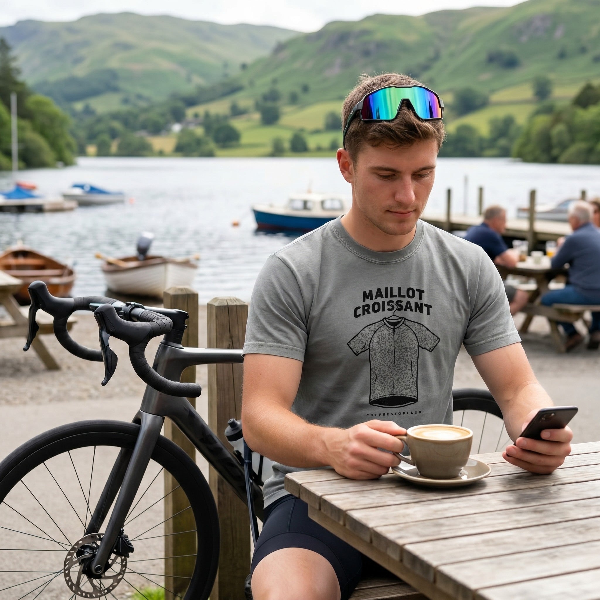 Maillot Croissant Cyclist T-Shirt — Crunchberry lifestyle