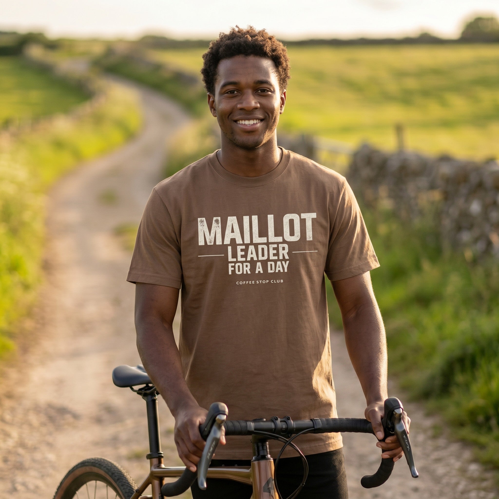 Maillot Tour T‑Shirt — Espresso lifestyle