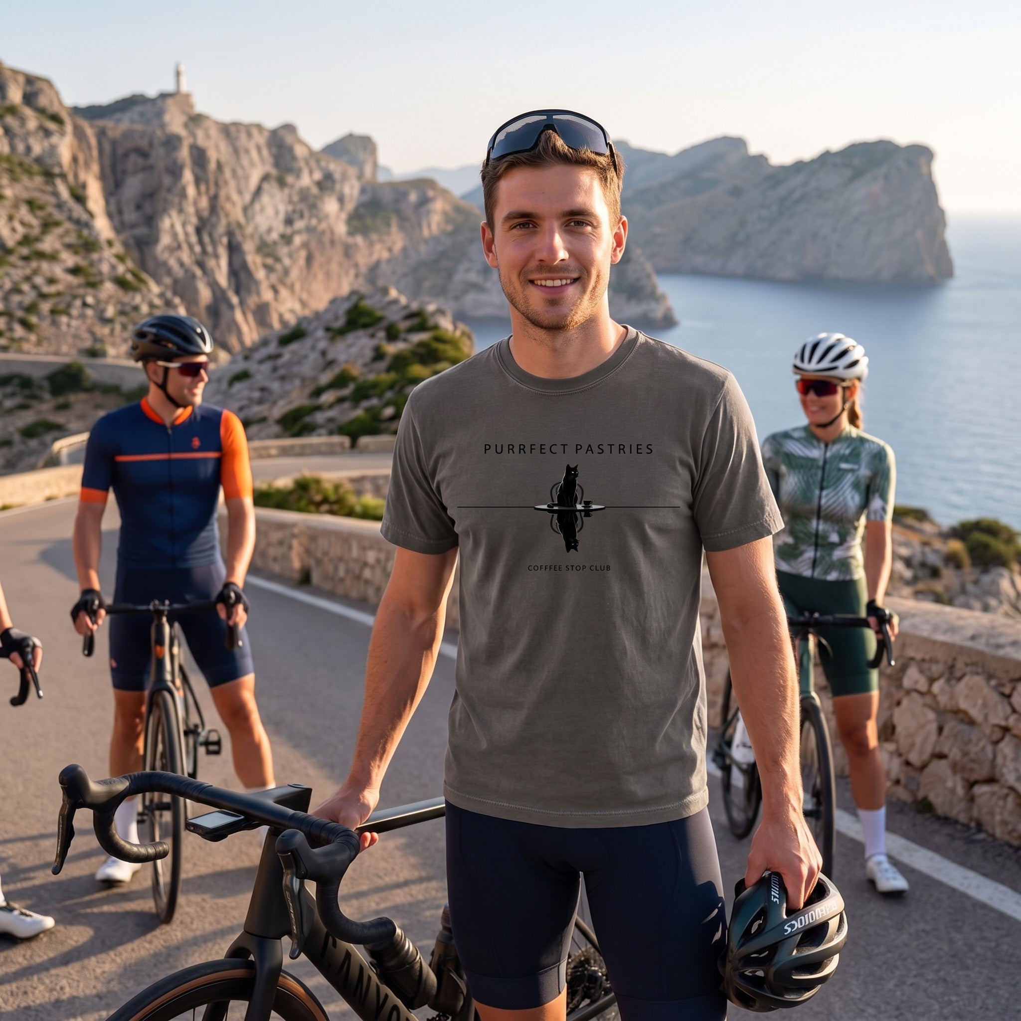 Cat Reflection Cycling T-Shirt — Pepper lifestyle