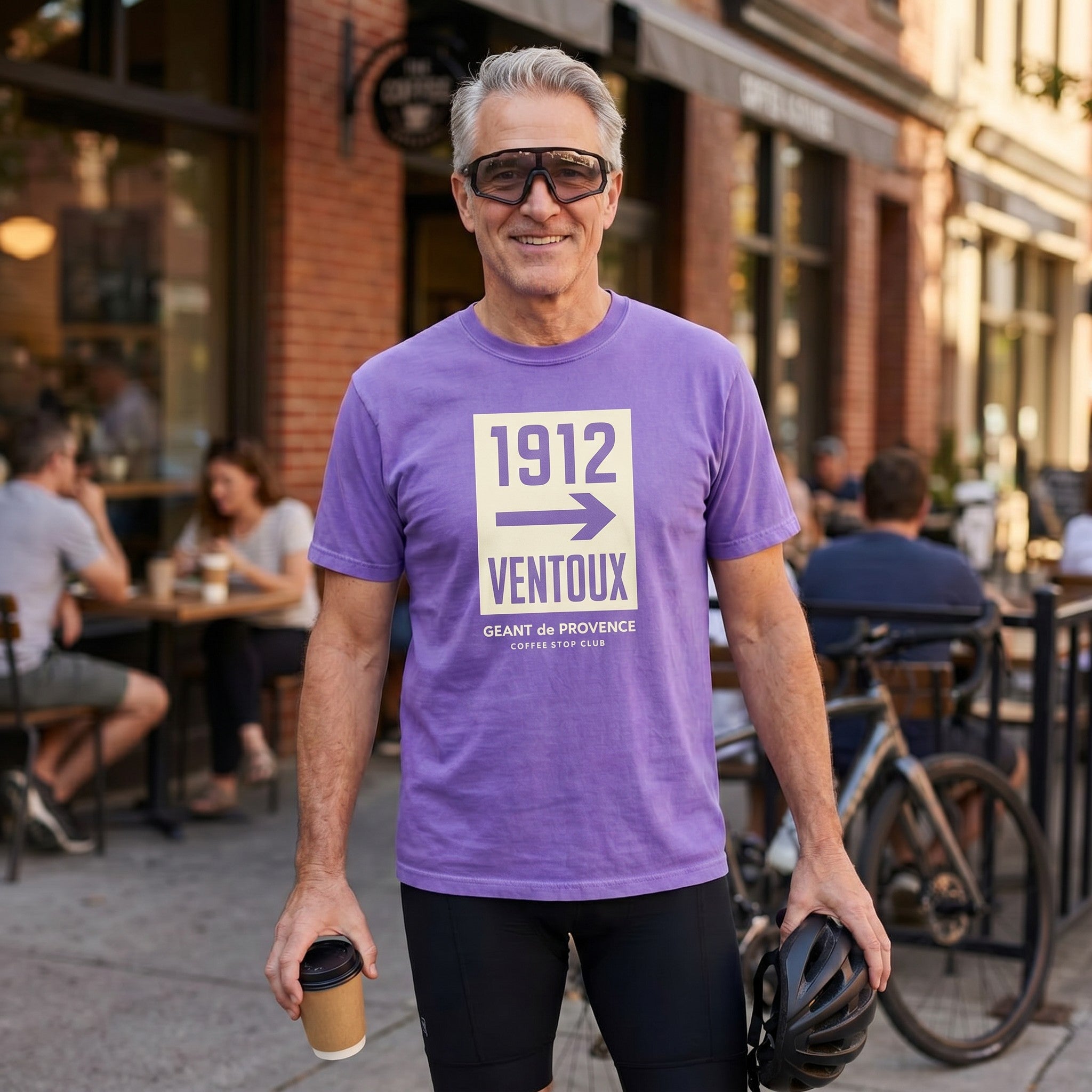 Ventoux 1912 T‑Shirt — Violet lifestyle