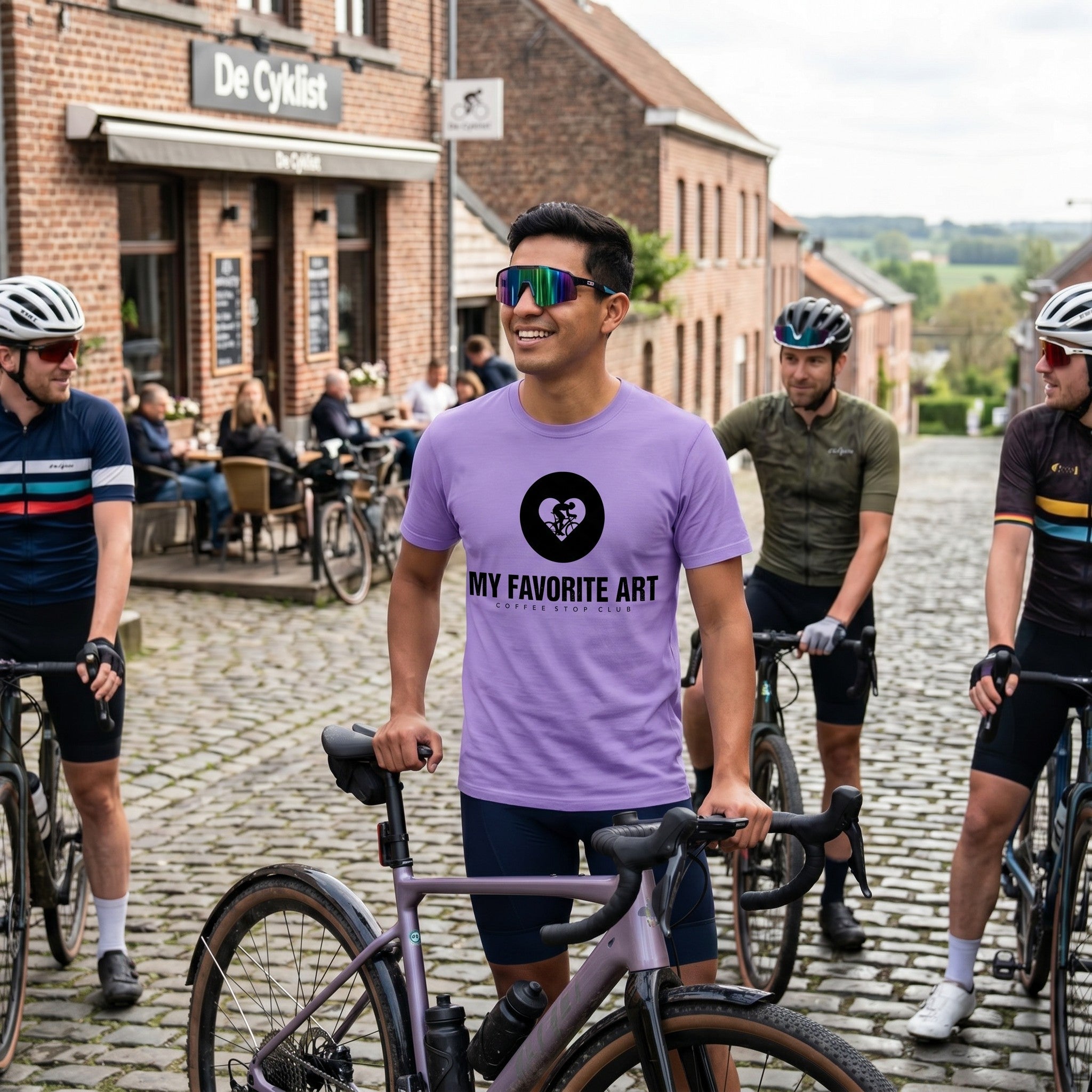 Latté Art Cycling T-Shirt — Violet lifestyle