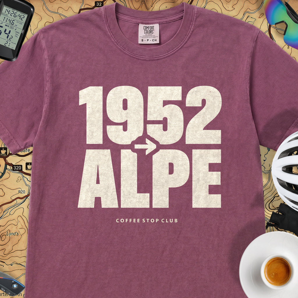 1952 --> l'Alpe Tour T‑Shirt — Berry